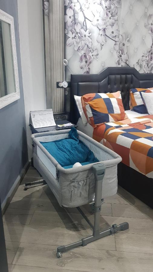 Le Petit Luxembourg Apartment Montignies-sur-Sambre Luaran gambar